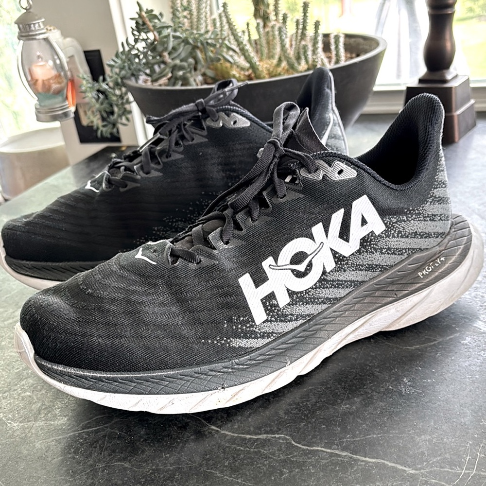 Hoka Mach 5 Running Sneakers